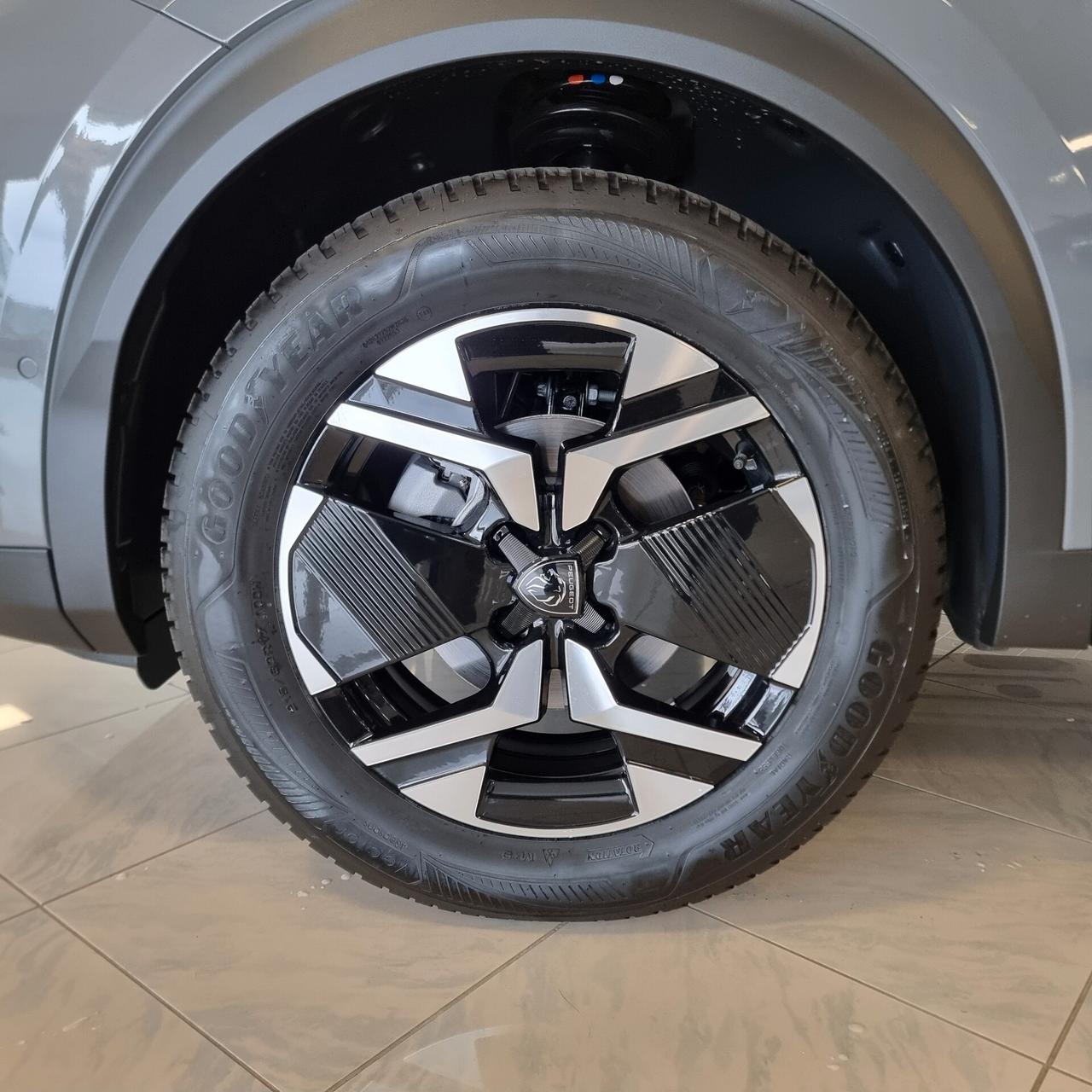 PEUGEOT 2008 ALLURE 1.2 100cv S&S