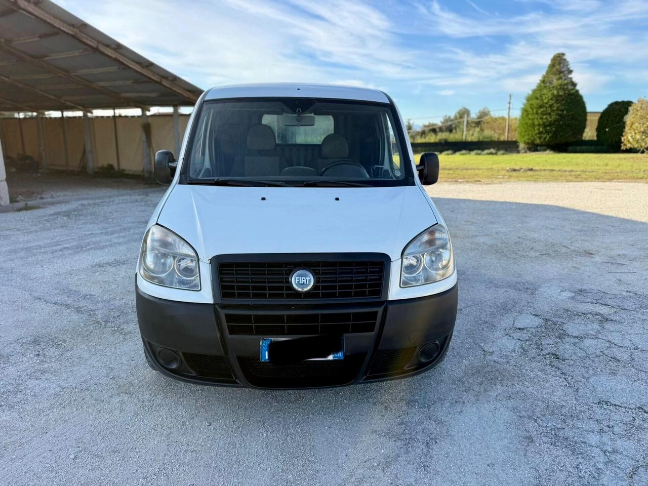 Furgone Fiat Doblò cargo 1.9 MJT 105 CV neopatentati