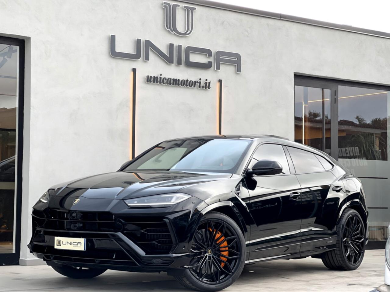 Lamborghini Urus 4.0 phev SE 799 CV V8 ITALIANA KM0 DISPONIBILE IVA ESPOSTA