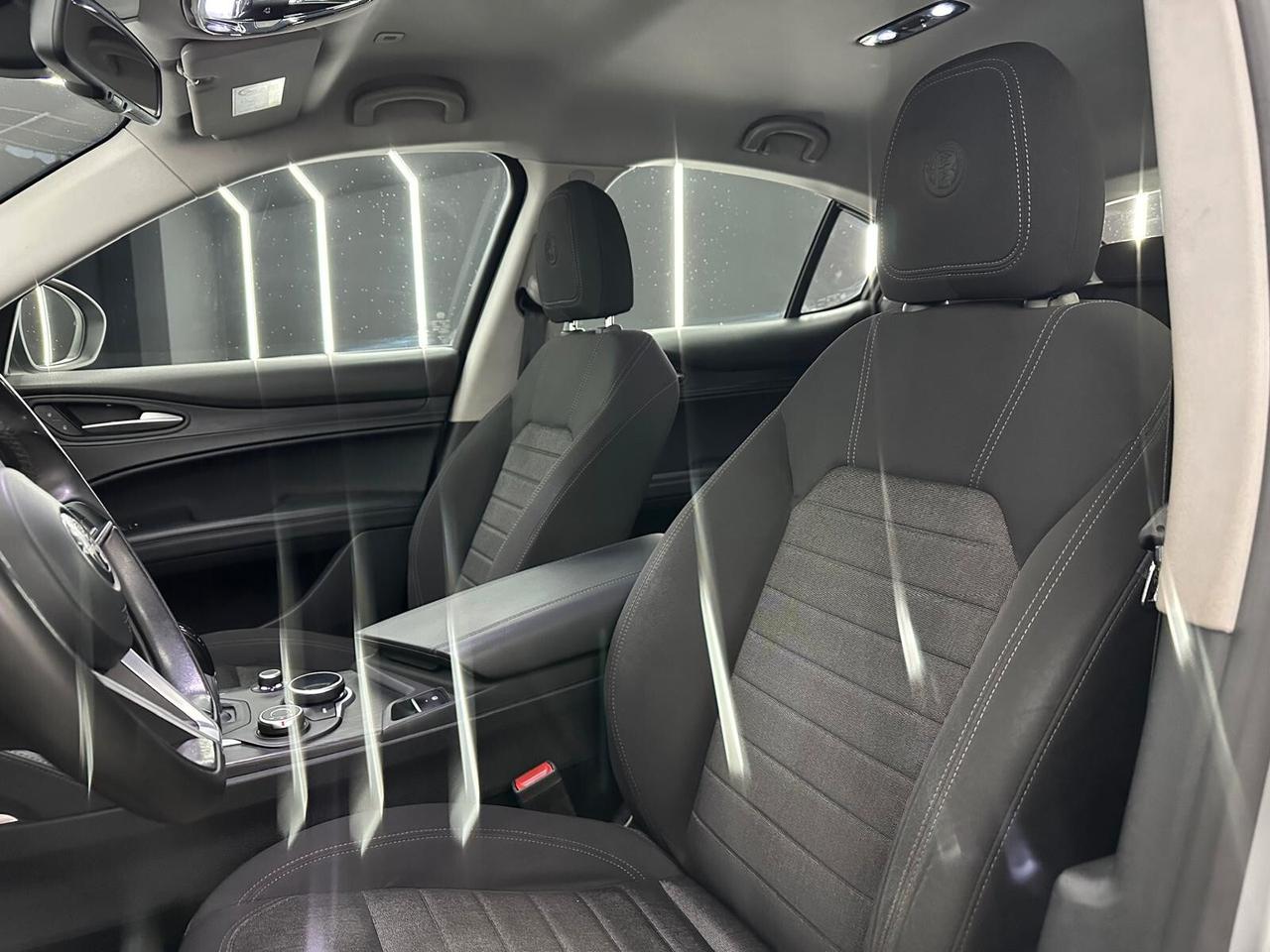 Alfa Romeo Stelvio 2.2 Turbodiesel 210 CV AT8 Q4 Executive
