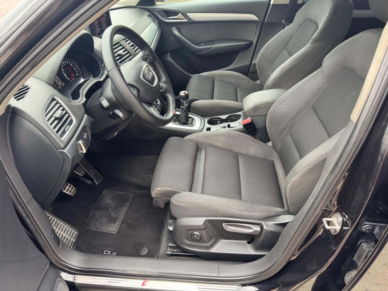 Audi Q3 2.0 TDI 140cv allestita RSQ3 ok neopatentati