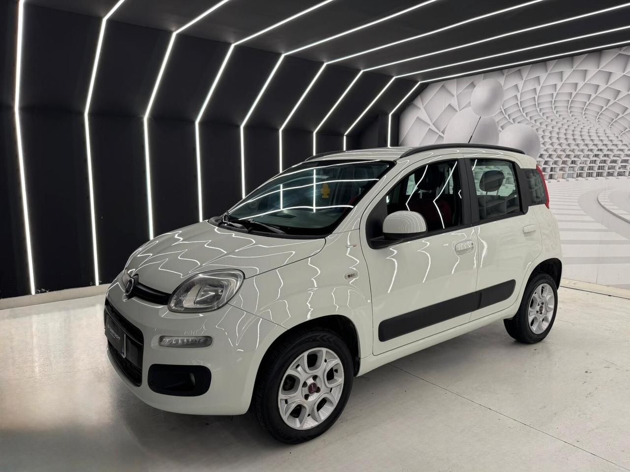 Fiat Panda 0.9-KM CERTIFICATI-PERMUTE-12 MESI DI GARANZIA