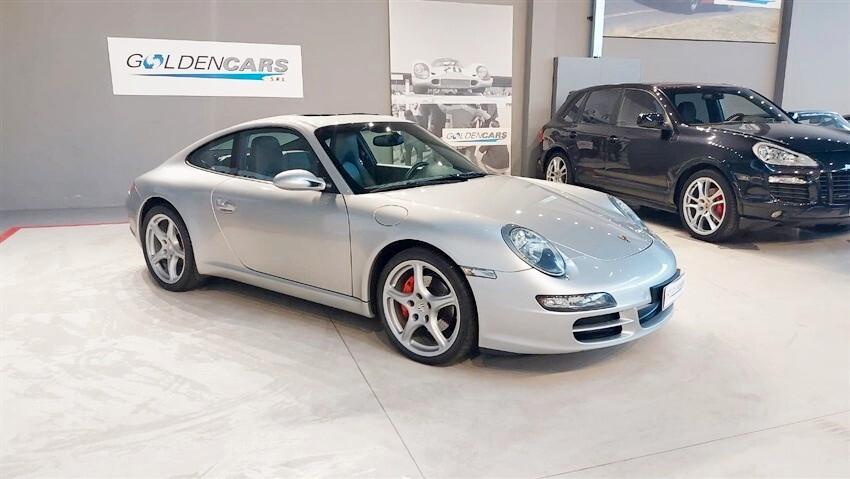 Porsche 911 Carrera cat Coupé