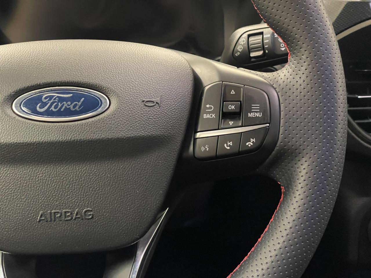 Ford kuga 1.5 120cv st-line nuova