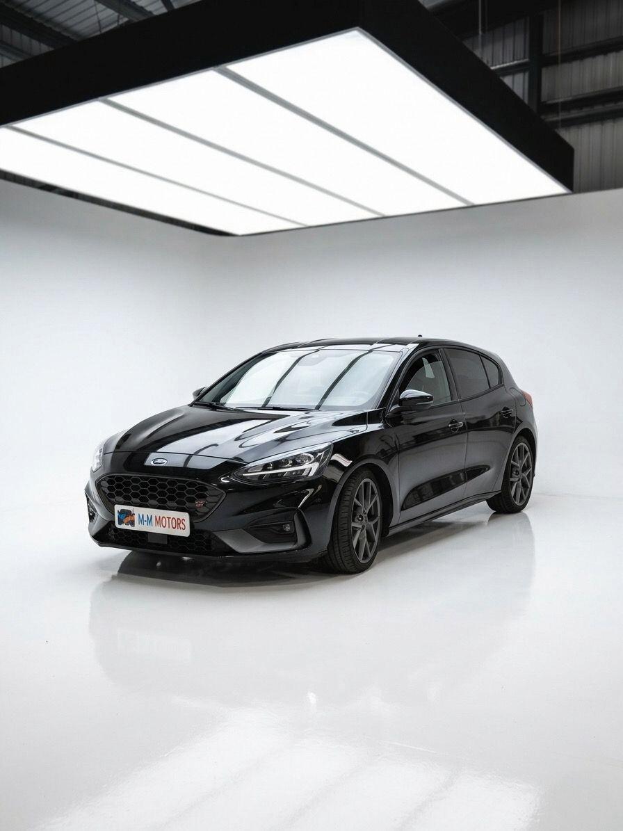 Ford Focus ST LINE