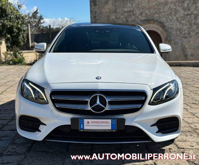 MERCEDES-BENZ E 220 d Auto AMG Premium Plus (Tetto/Led64/Retro/APP)