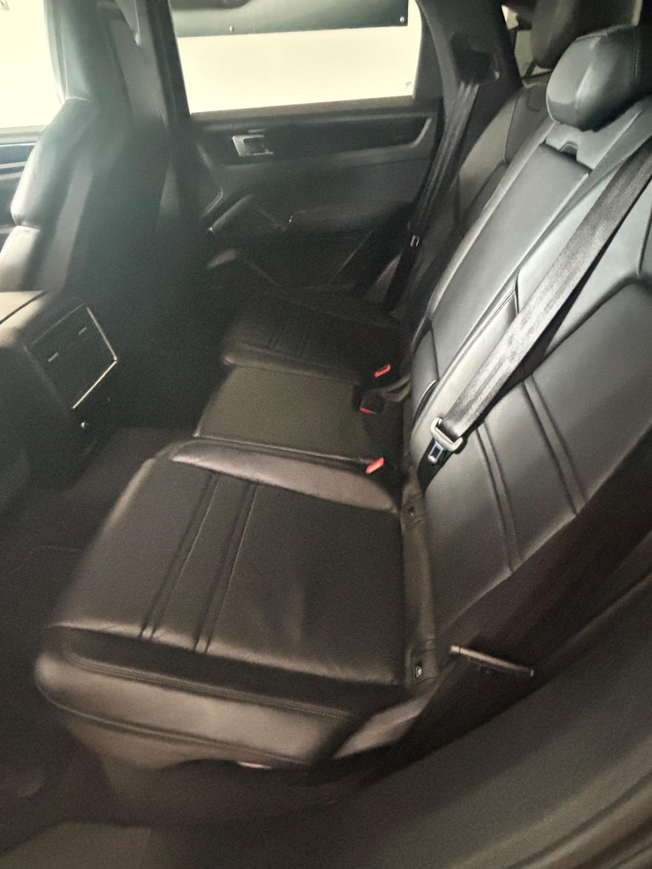 Porsche Cayenne Coupé 3.0 V6 E-Hybrid