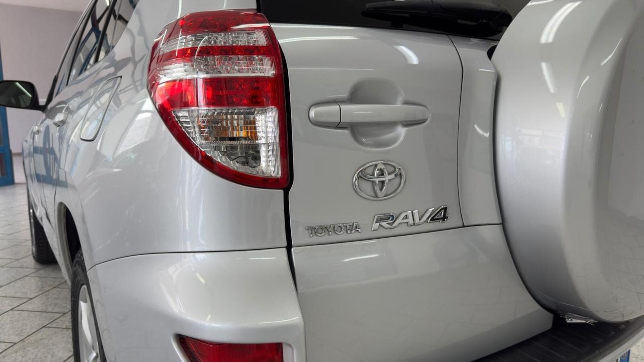 Toyota RAV 4 RAV4 2.2 D-4D 150 CV DPF Exclusive