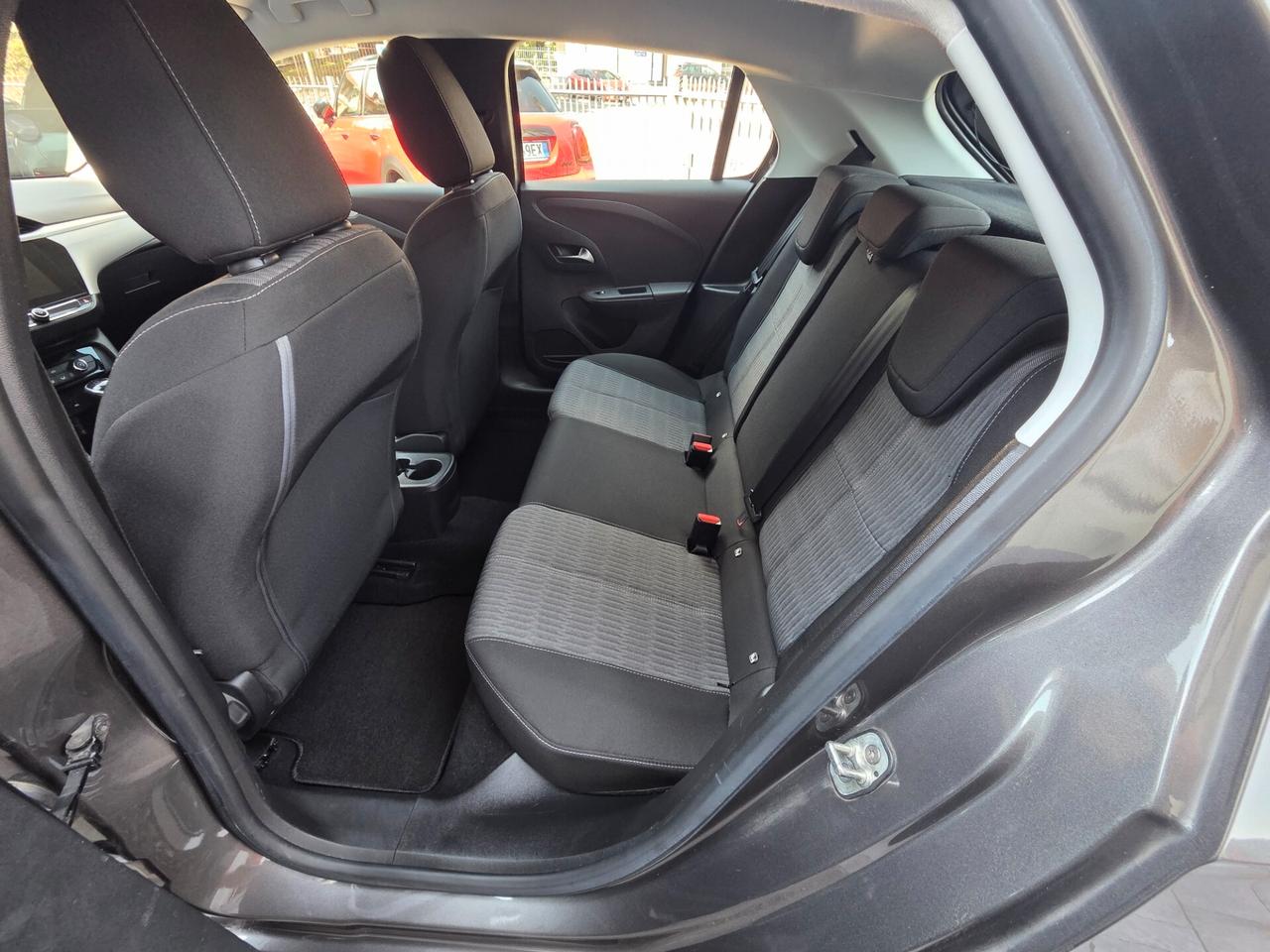 Opel Corsa 1.2 75cv / CINGHIA OK GOMME NUOVE