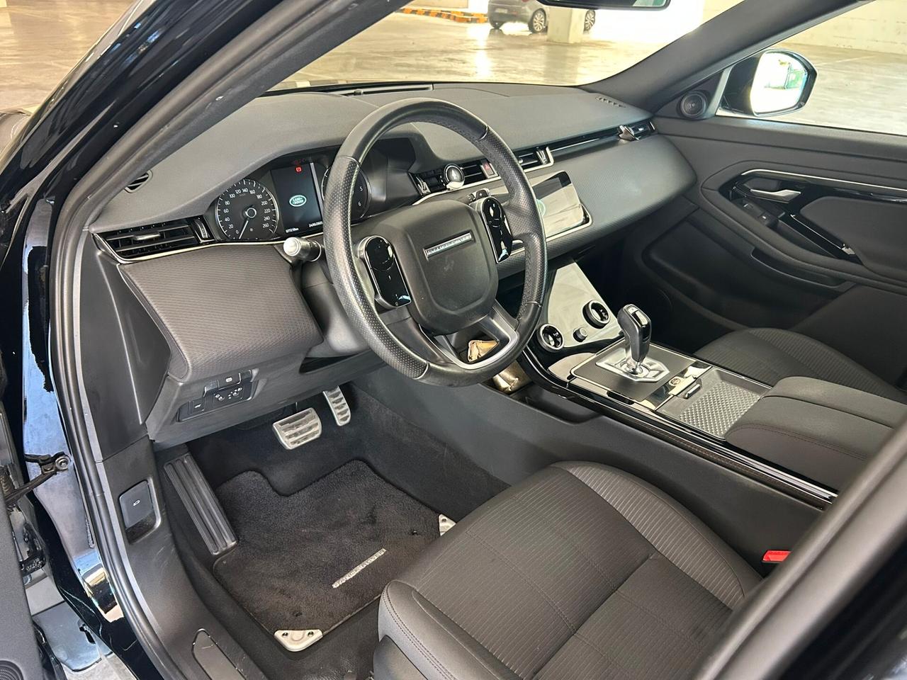 Range Rover Evoque 2.0D I4-L.Flw 150 CV R-Dynamic