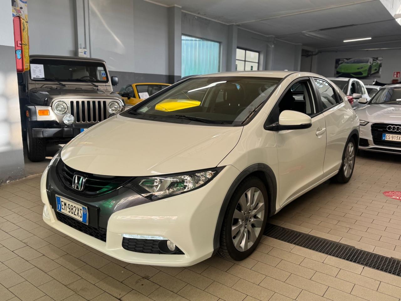 Honda Civic 1.4 i-VTEC Sport