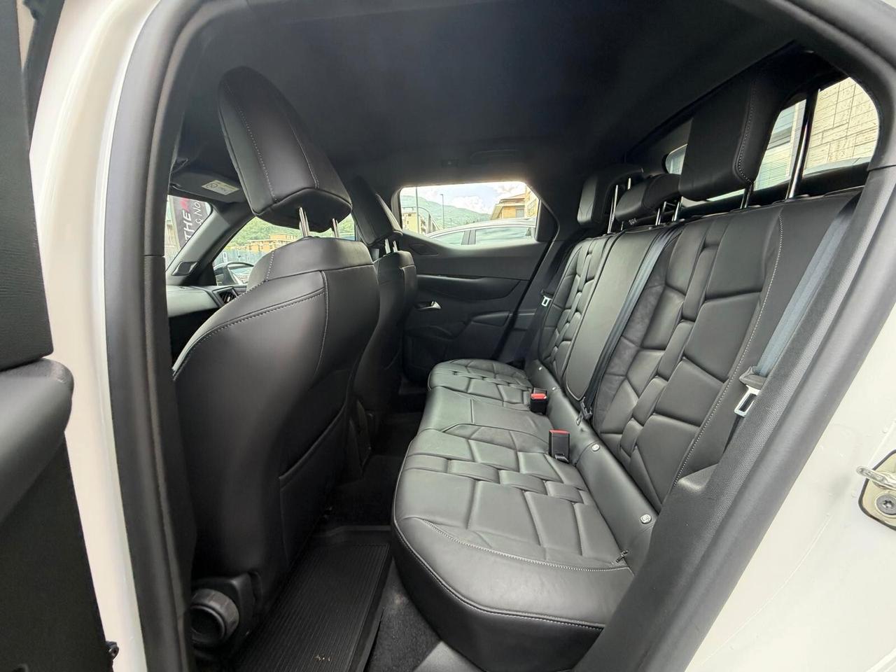 Ds DS3 3 Crossback PureTech 130 aut. Performance Line