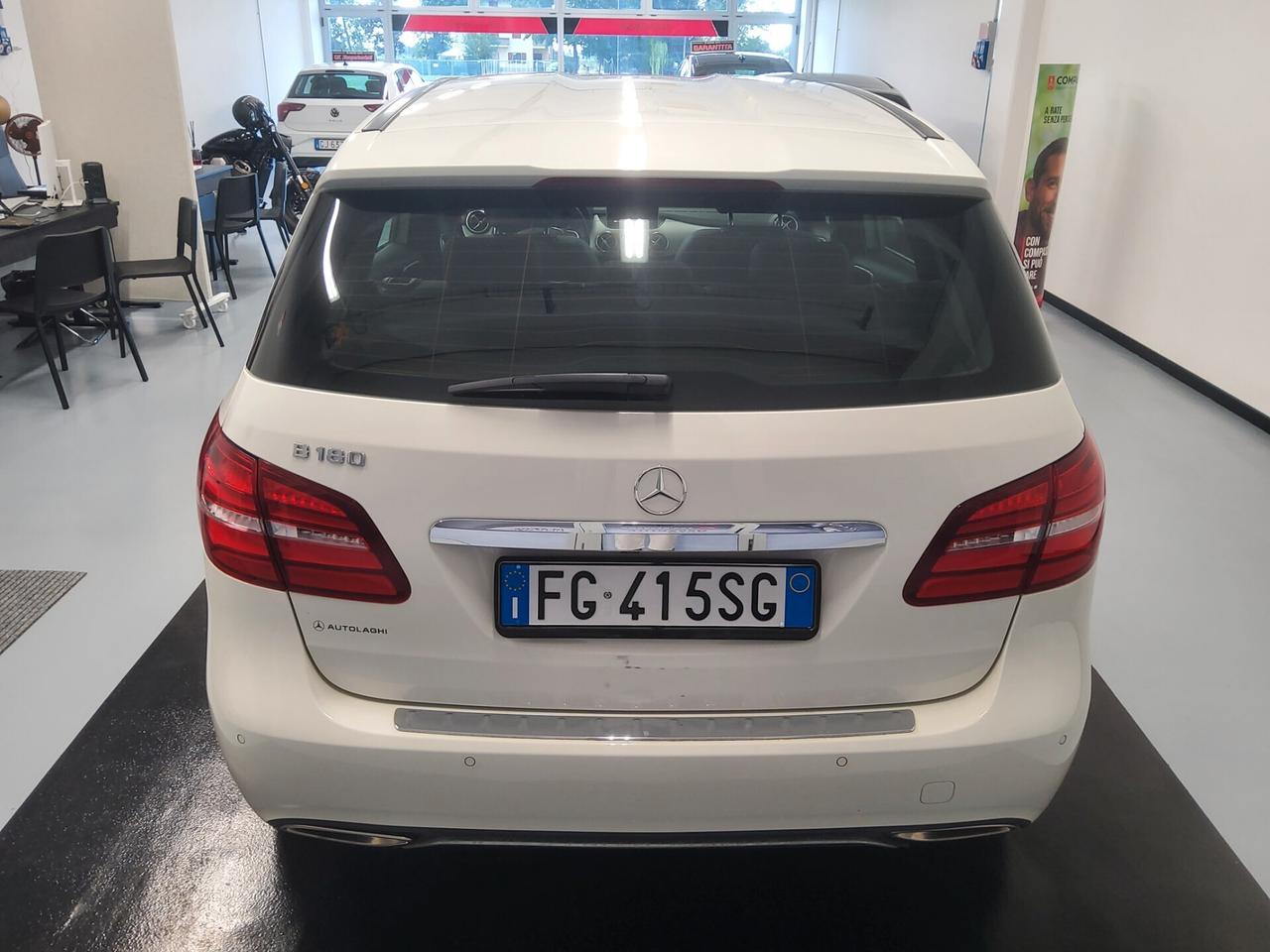 Mercedes-benz B 180 Premium