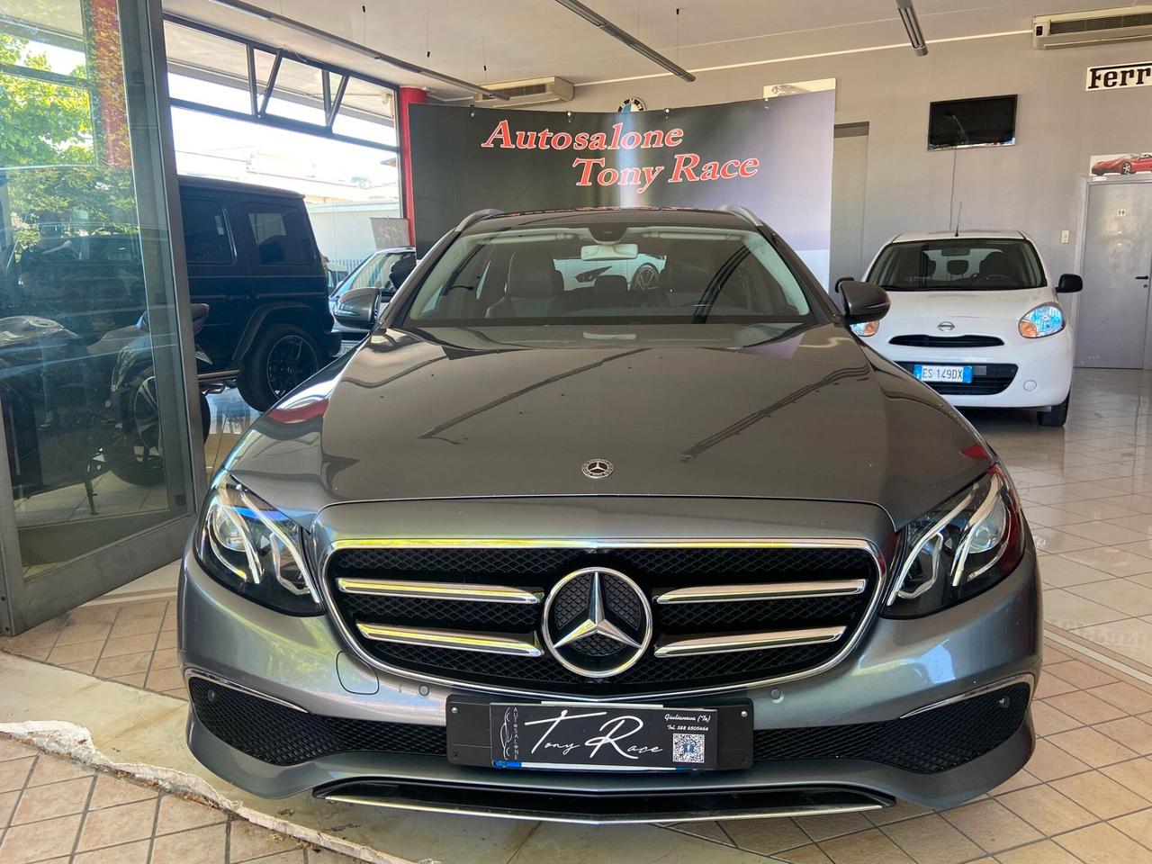 Mercedes E 200 Premium Plus
