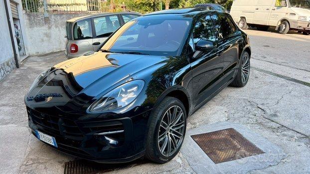 Porsche Macan S