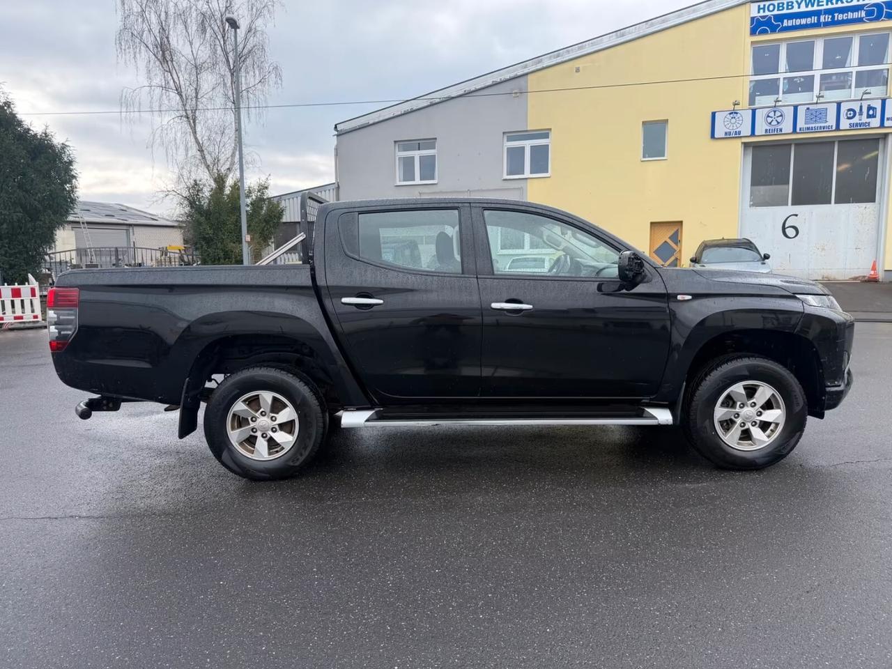 Mitsubishi L200 2.3 D Double Cab 4x4 Easy Select Invite PREZZO FINALE