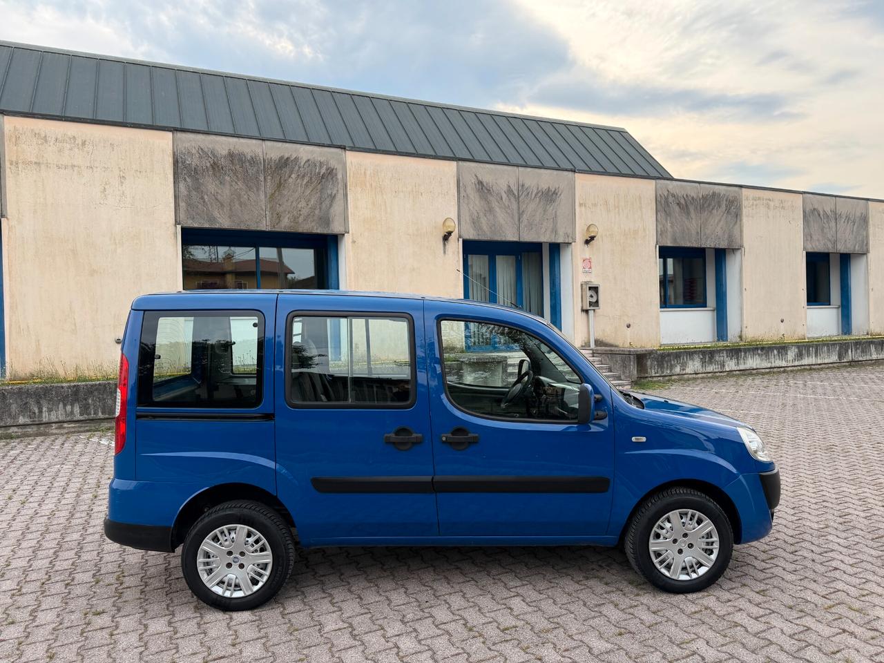 Fiat Doblò 1.3 Mjt 5Posti Autocarro CLIMA