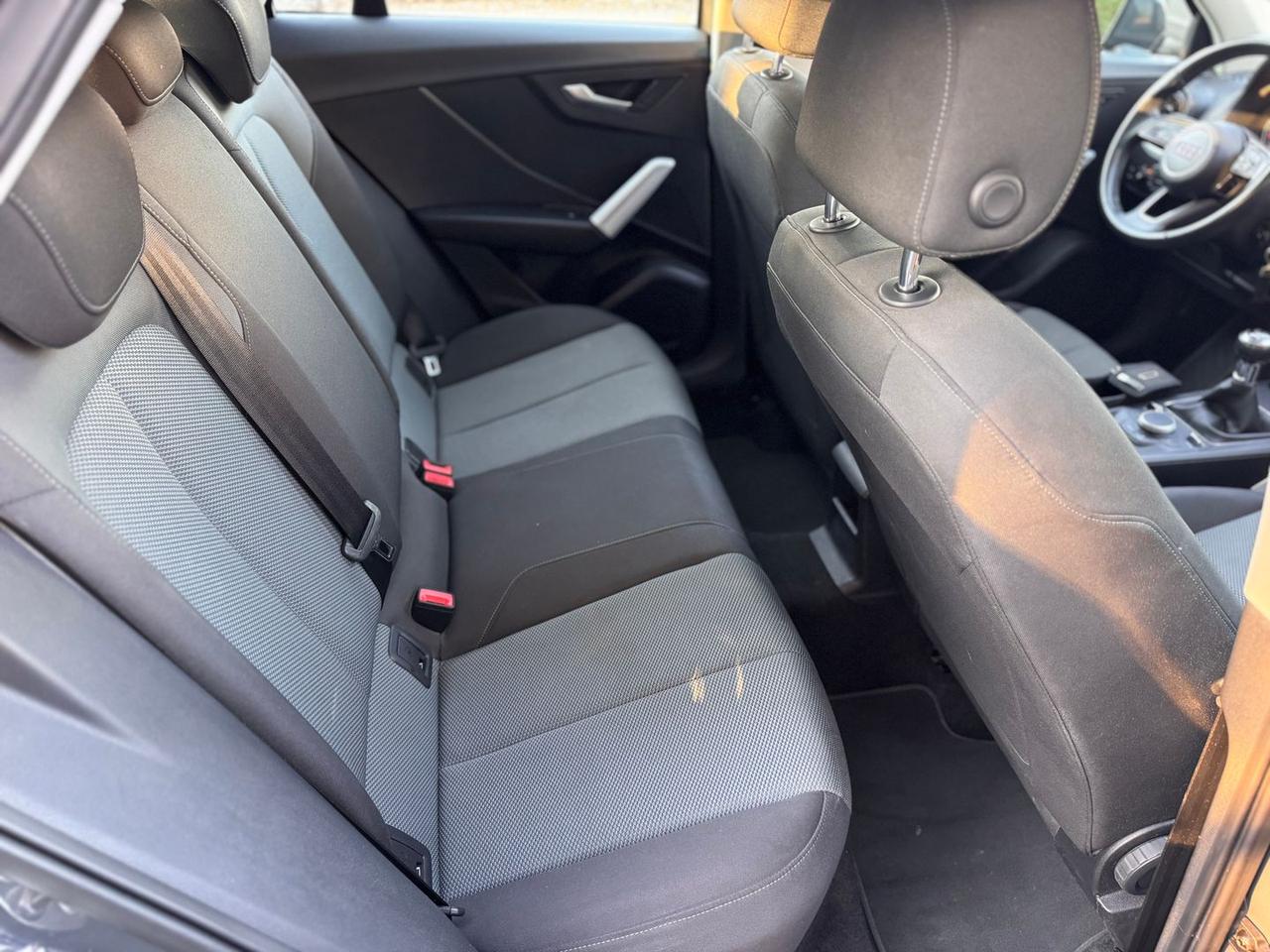 Audi Q2 Business 1.6 30 TDI #50042