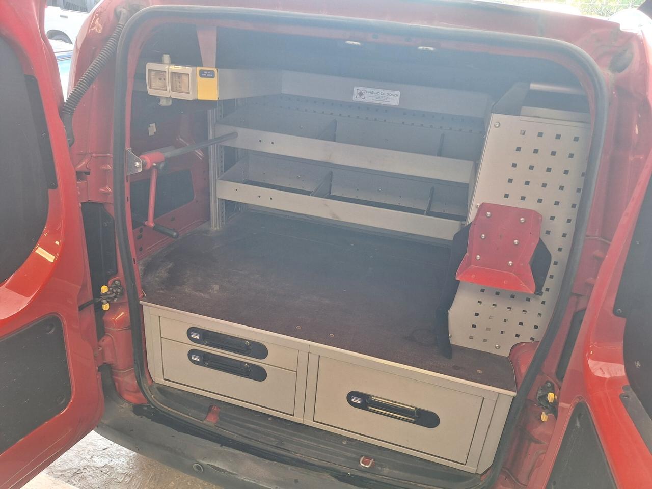Fiat Fiorino 1.3 MJT 80CV Cargo Adventure