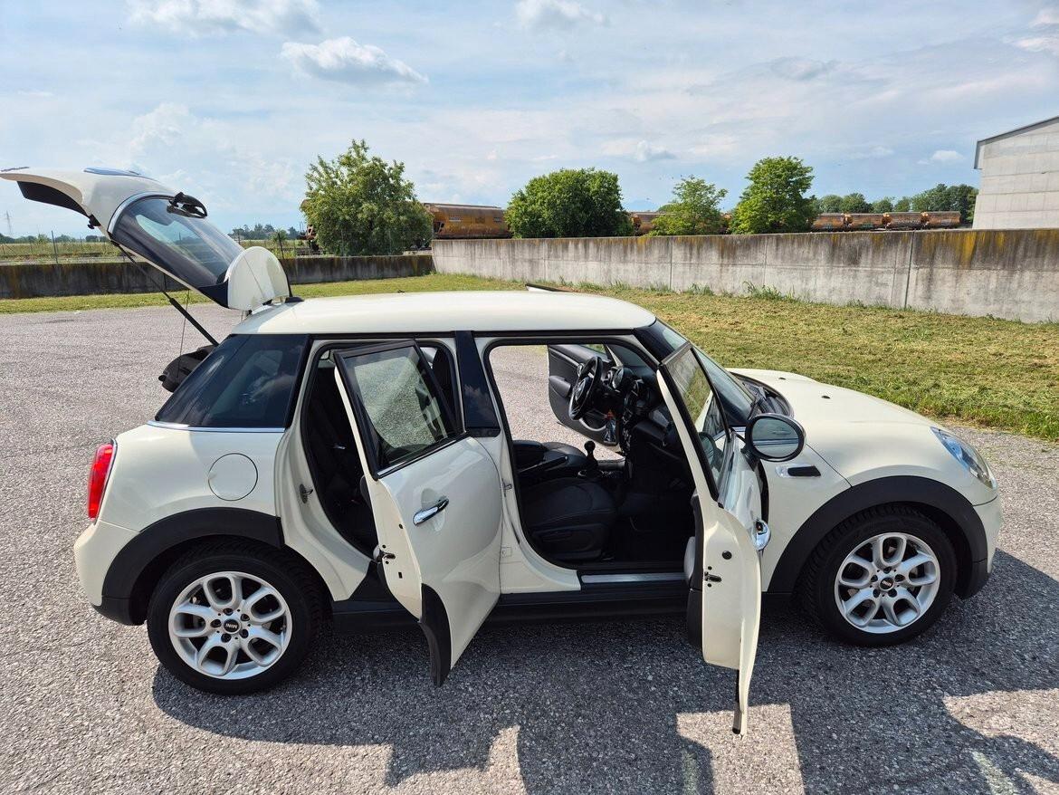 Mini One D BUSINESS XL F55 MY16