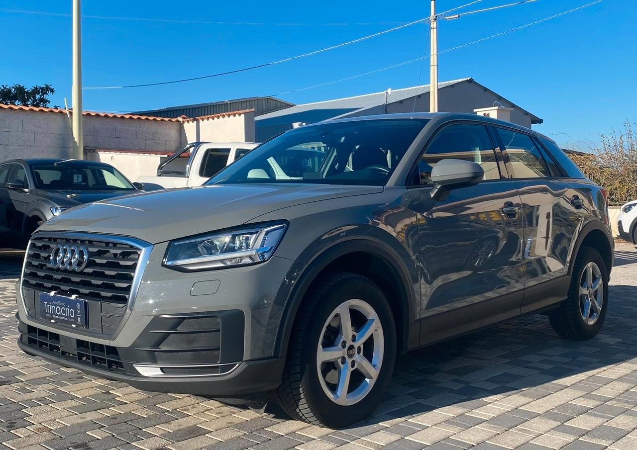 Audi Q2 Business 1.6 TDI 116CV s-tronic 30