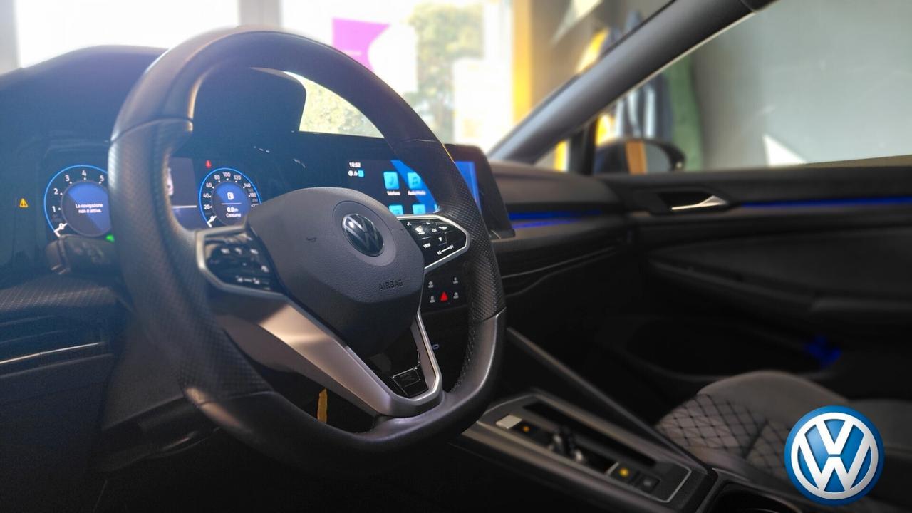 PROMO Golf 1.5 eTSI 150cv DSG R-Line Pronta consegna