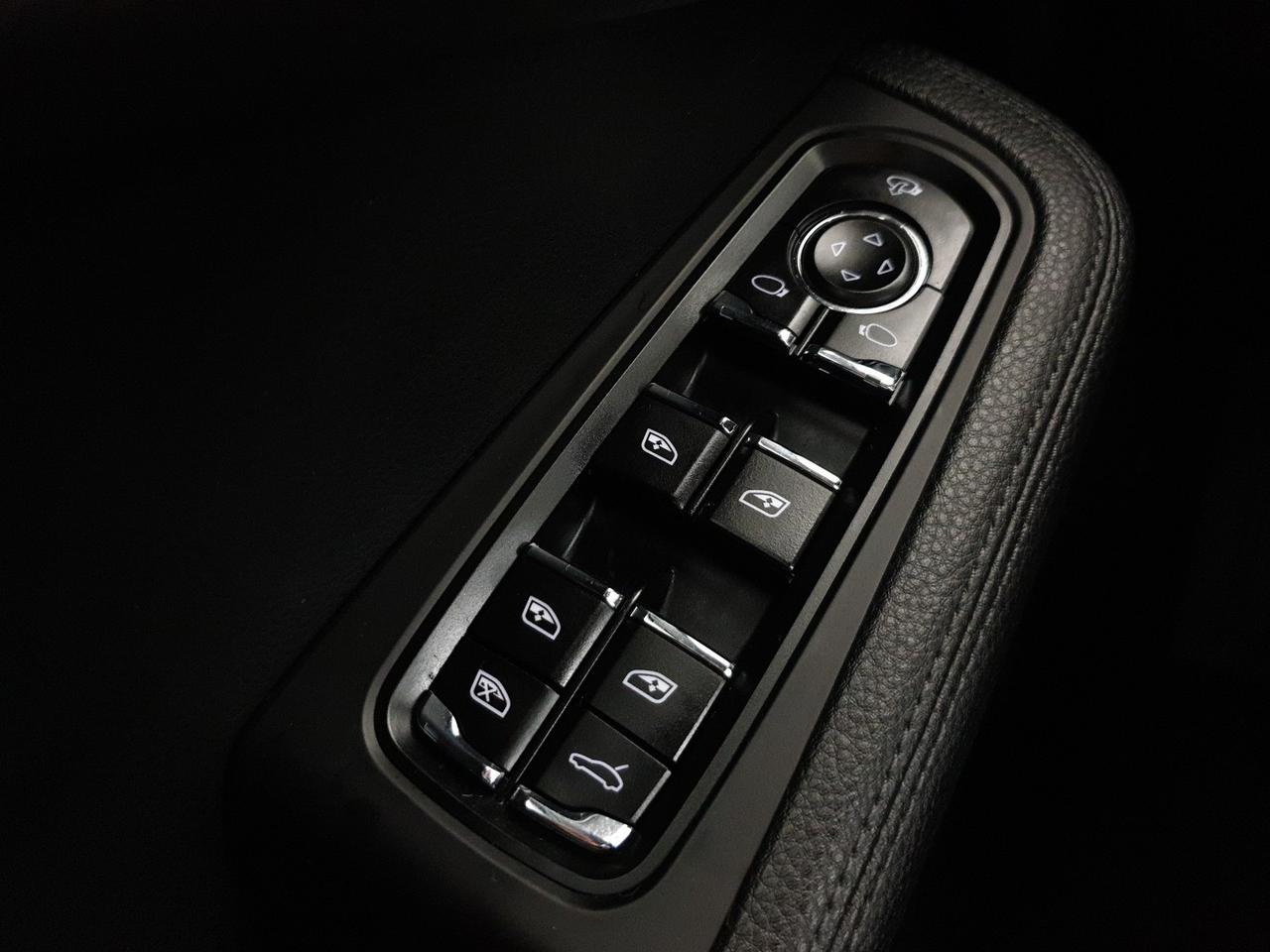 Porsche Macan 3.0d s 250cv pdk my16