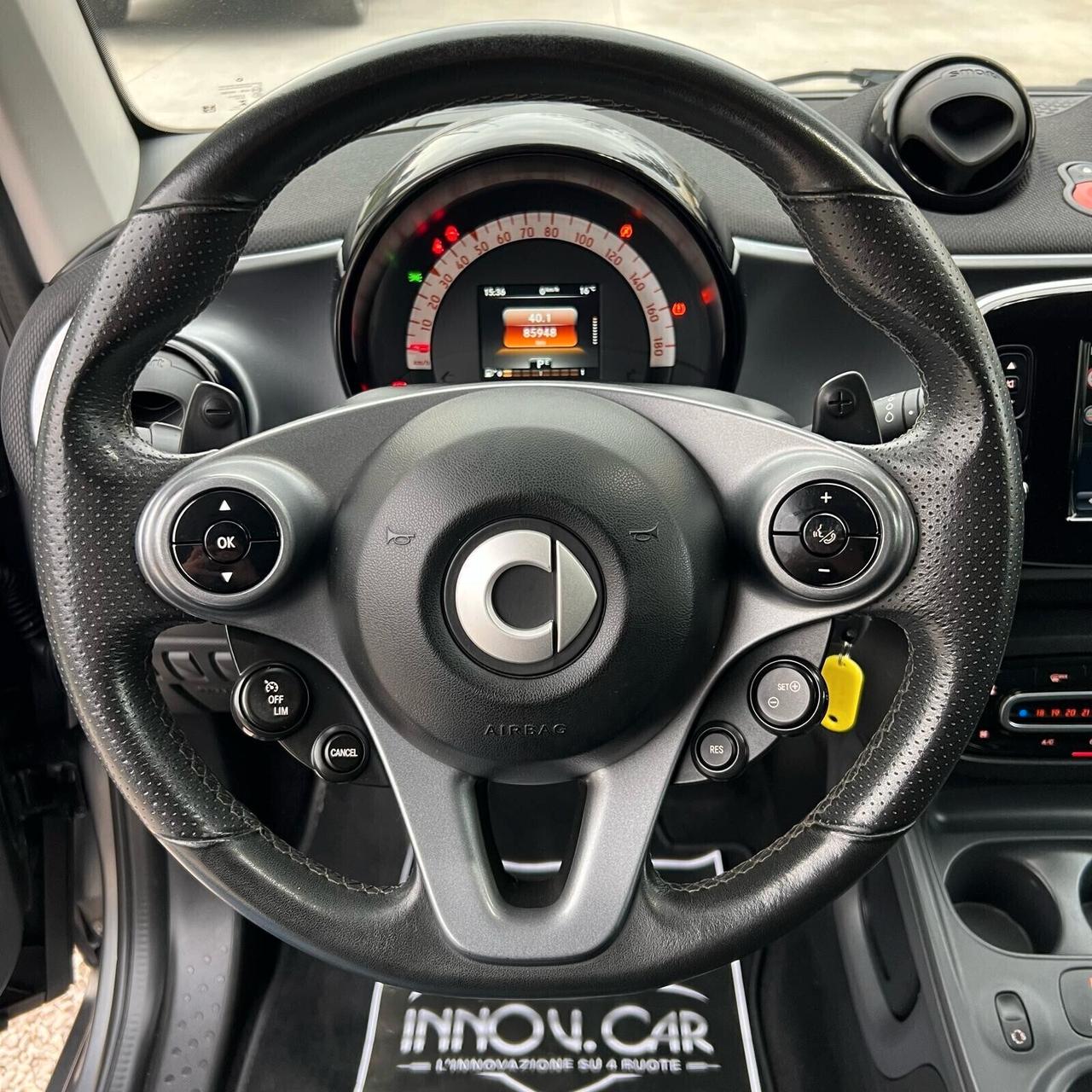 Smart ForTwo 1.0 71CV TWINAMIC PASSION LED NAVI F1