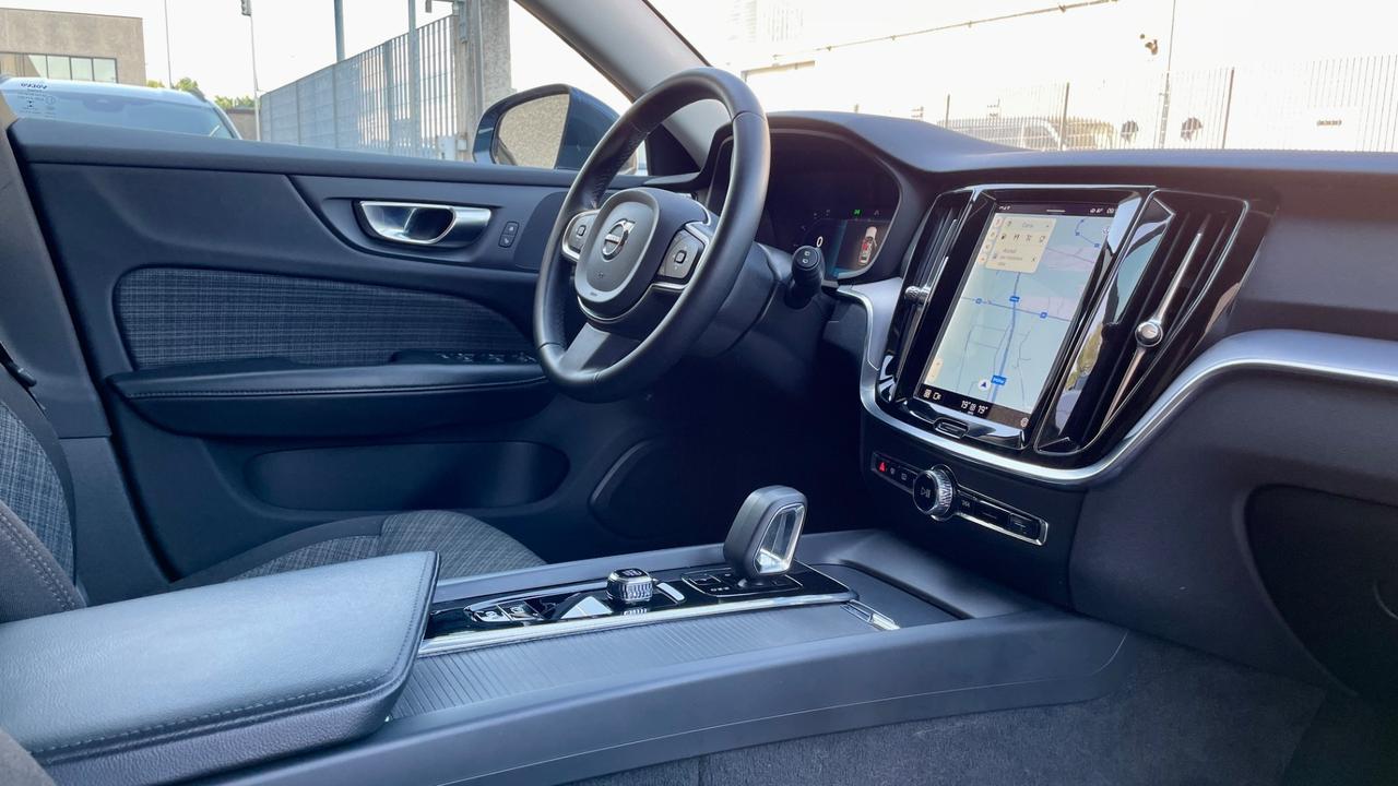 VOLVO V60 B4 2.0 PLUS BRIGHT 197CV - VIRTUAL COCKPIT, FULL LED