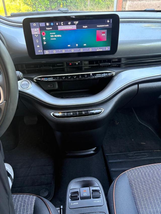 FIAT 500e 3+1 42 kWh Icon