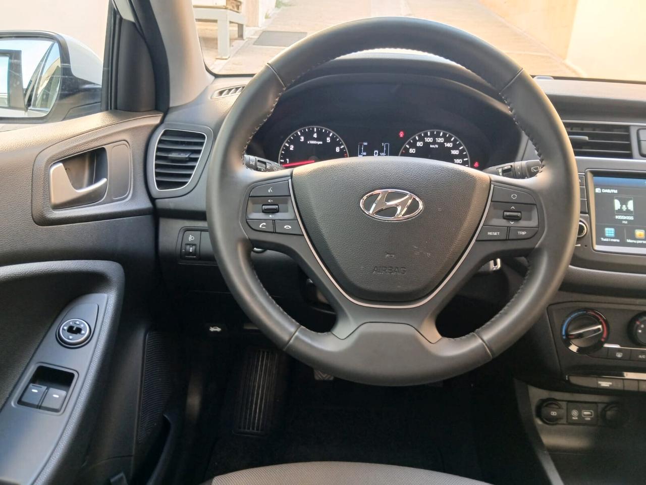 Hyundai i20 1.2 5 porte Connectline - Km 868 !!!