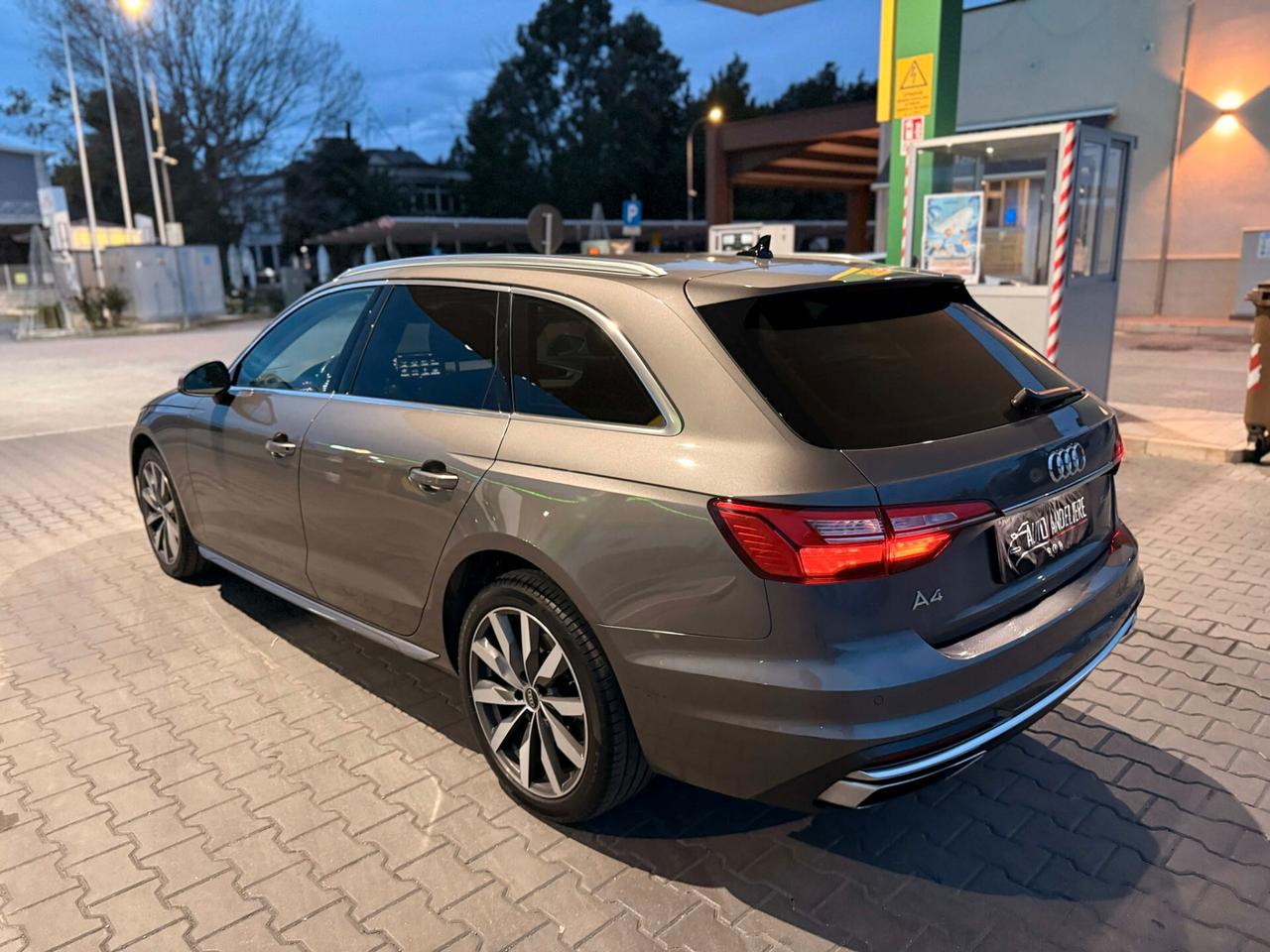 Audi A4 Avant 35 TDI/163 CV S tronic line edition