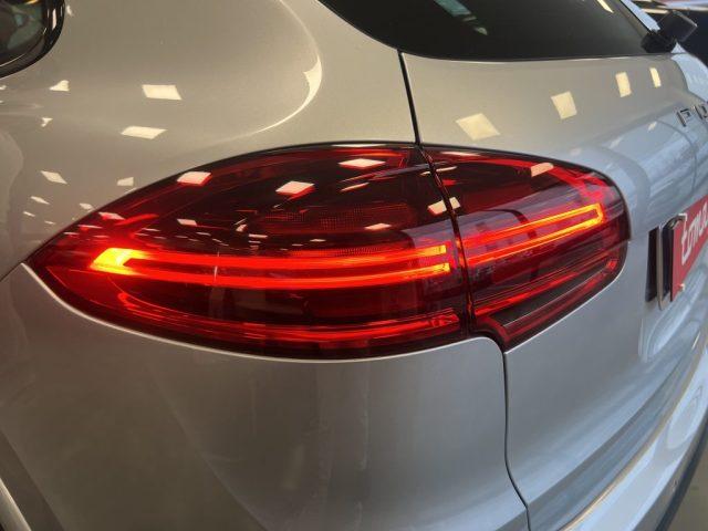 PORSCHE Cayenne Cayenne 3.0 Diesel Platinum Edition