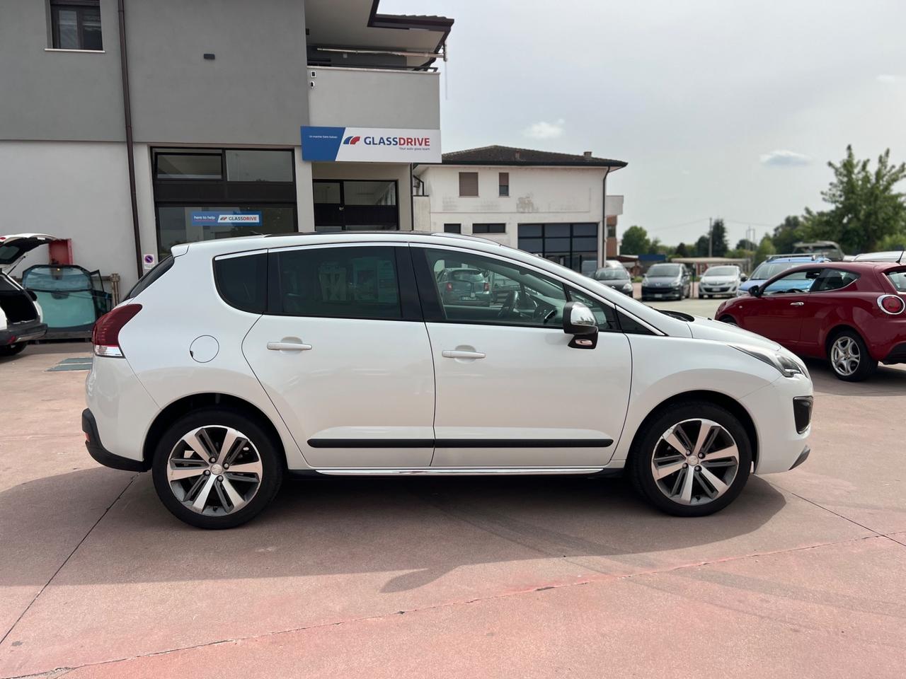 Peugeot 3008 1.6 HDi 115CV Allure