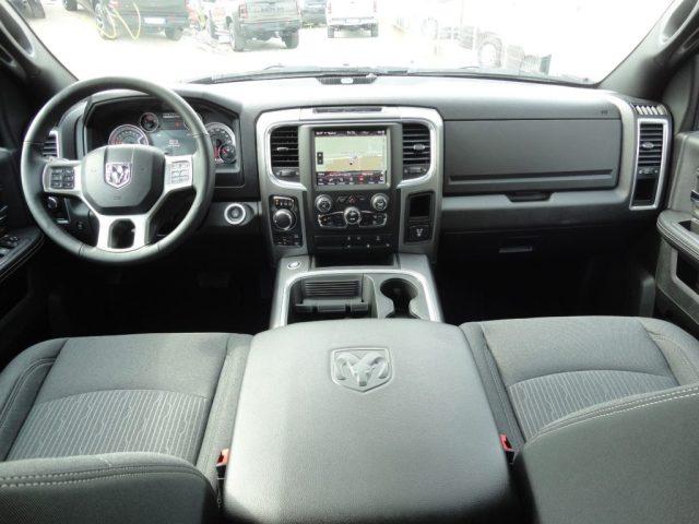 DODGE RAM 1500 5.7 GPL V8 Slt Warlock N1 - Pronta