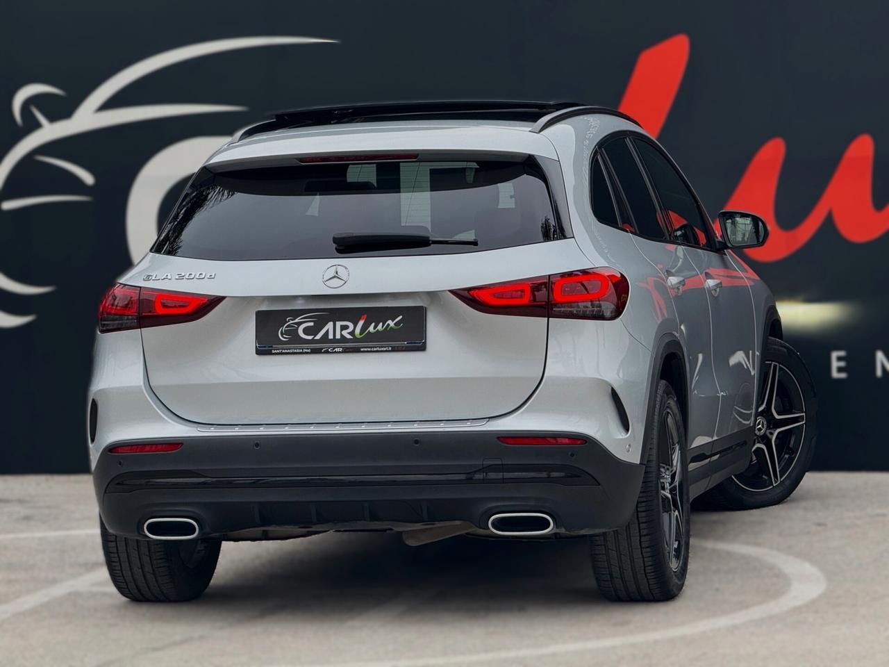 Mercedes-Benz GLA 200 d Premium AMG TETTO