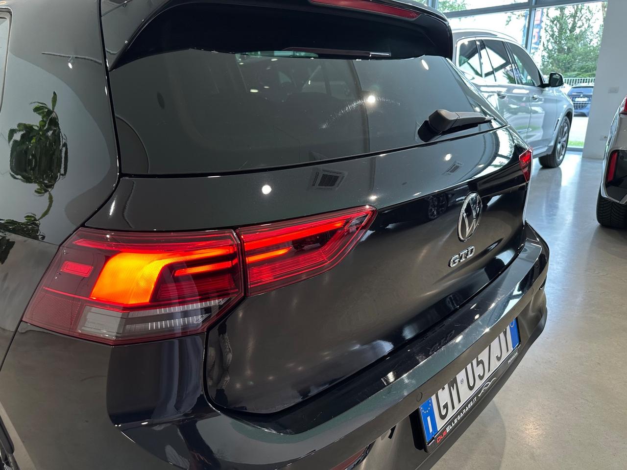 Volkswagen Golf 2.0 TDI DSG GTD