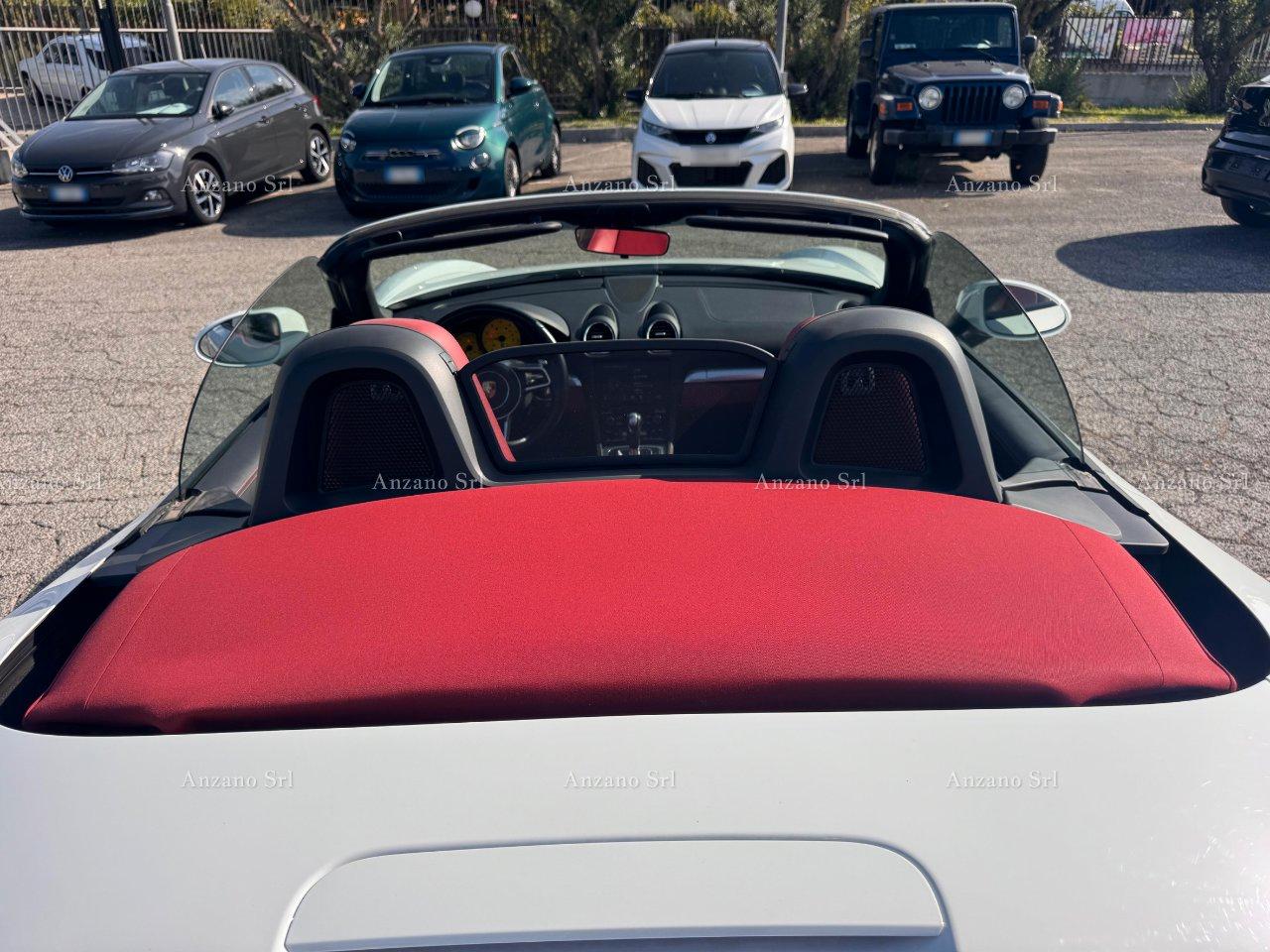 Porsche 718 Boxster 2.0 300cv pdk