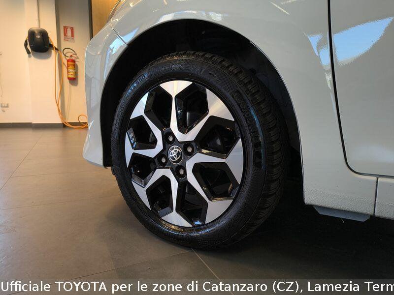 Toyota Aygo Aygo Connect 1.0 VVT-i 72 CV 5 porte x-play MMT