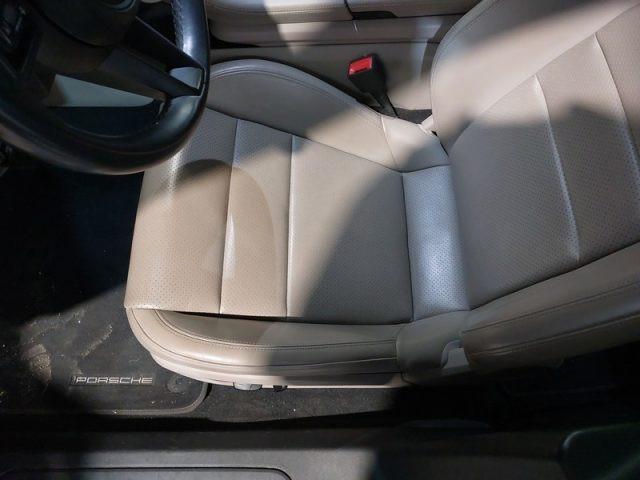 PORSCHE Taycan Taycan