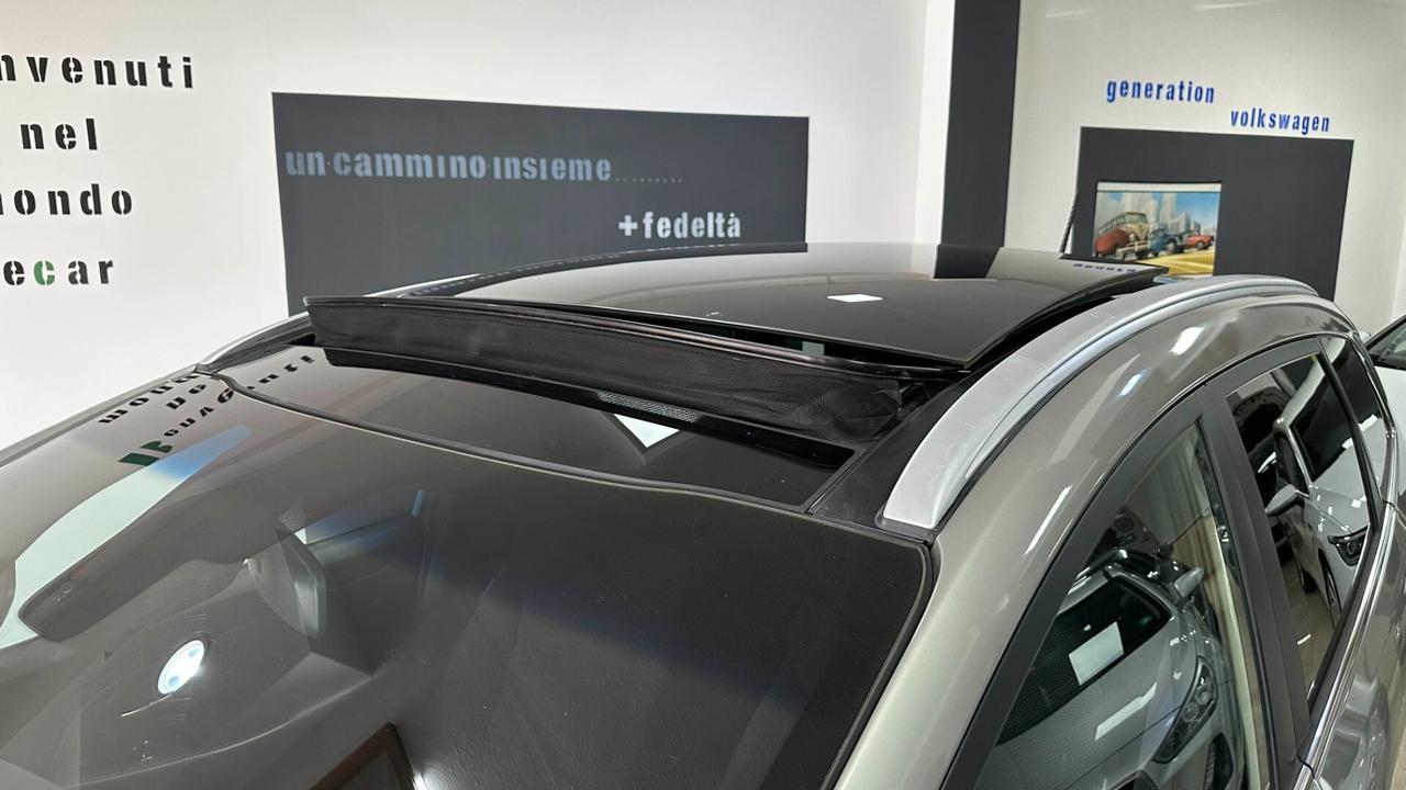 Kia Carens 1.7 CRDi 115 CV Class "Ben curata in tutto"