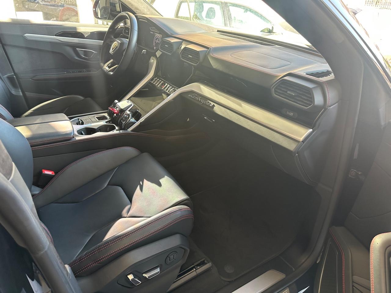 Lamborghini Urus 4.0 Pearl Capsule