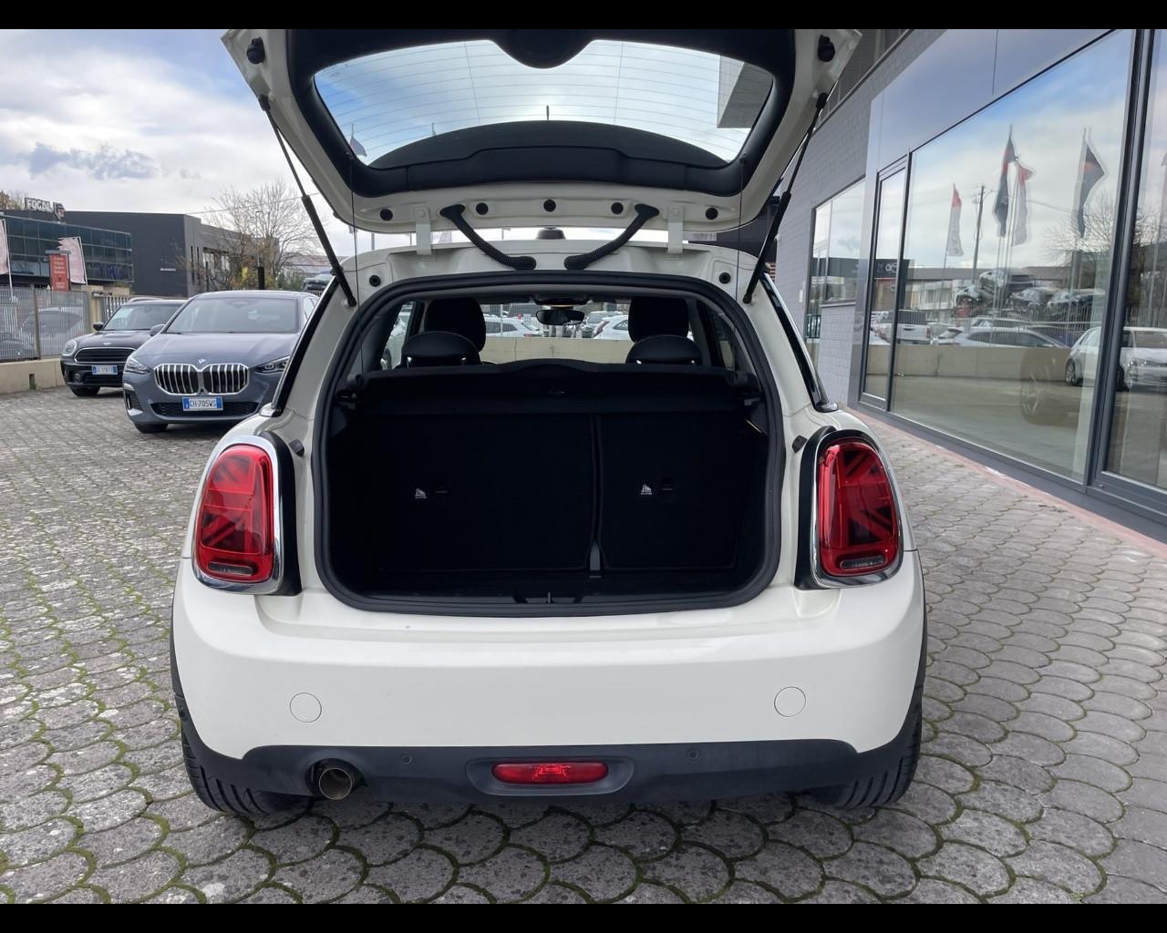 MINI Mini 4ª serie (F56) - Mini 1.5 One 75 CV