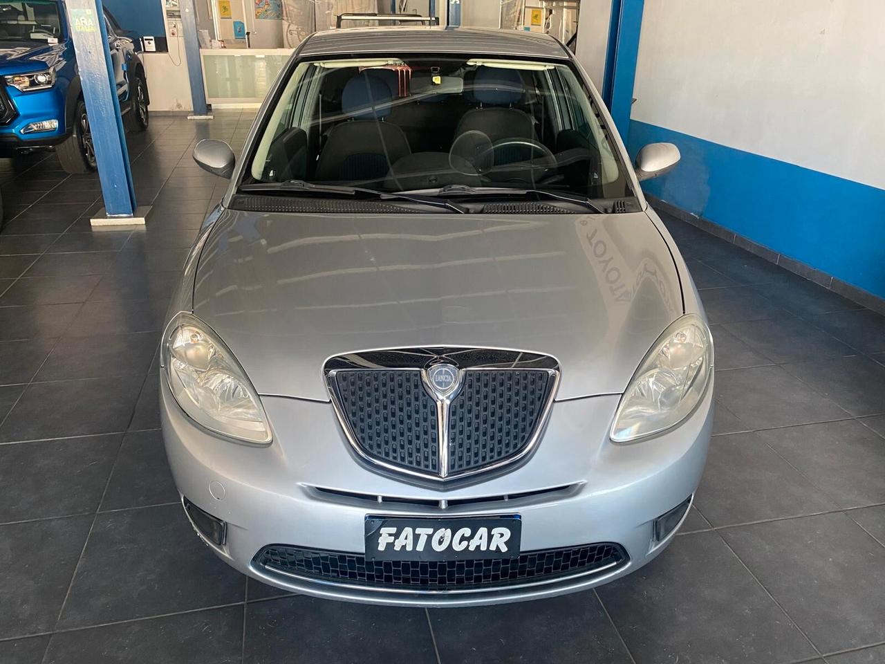 Lancia Ypsilon 1.2 Argento