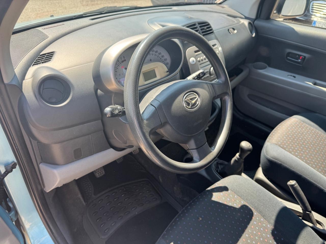 Daihatsu Sirion 1.0 Hiro 5PT