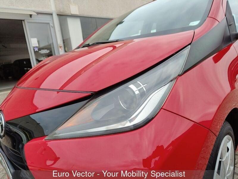 Toyota Aygo Aygo 1.0 12V VVT-i 5 porte Sol Red Edition