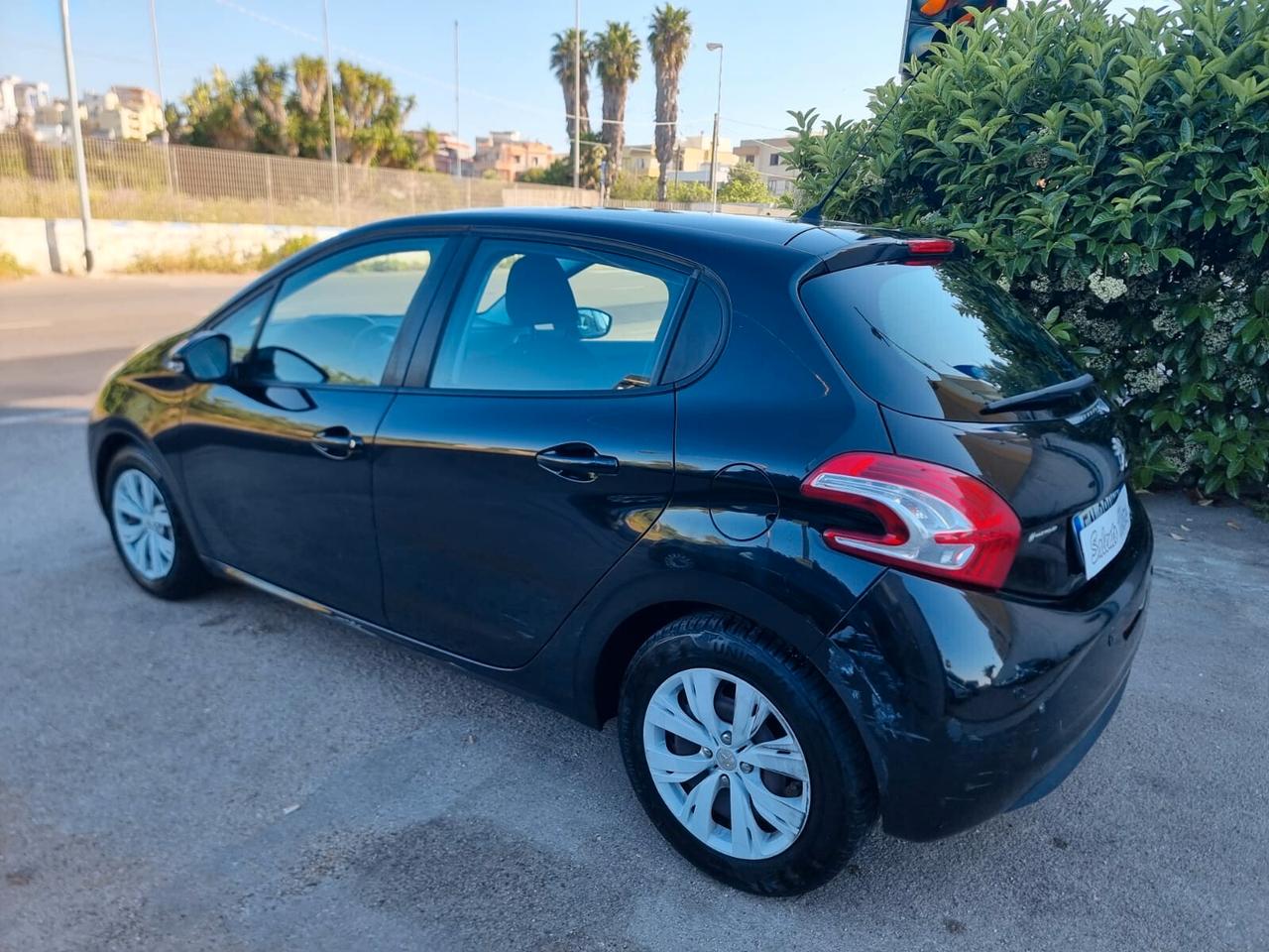 Peugeot 208 1.2 VTi 82 CV 5 porte Access GANCIO TRAINO