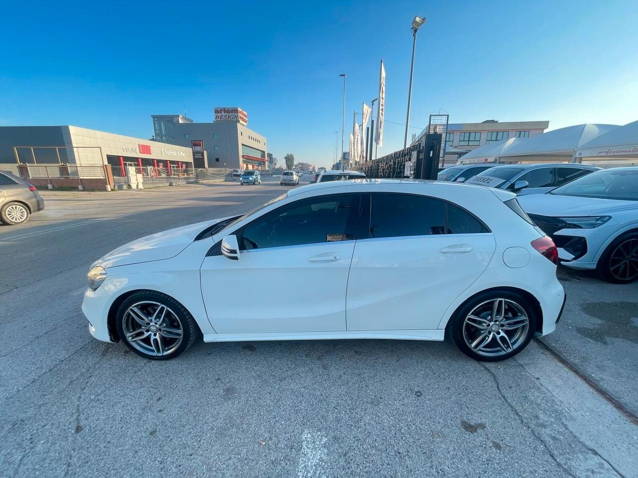 Mercedes-benz A 220 d Automatic Premium AMG