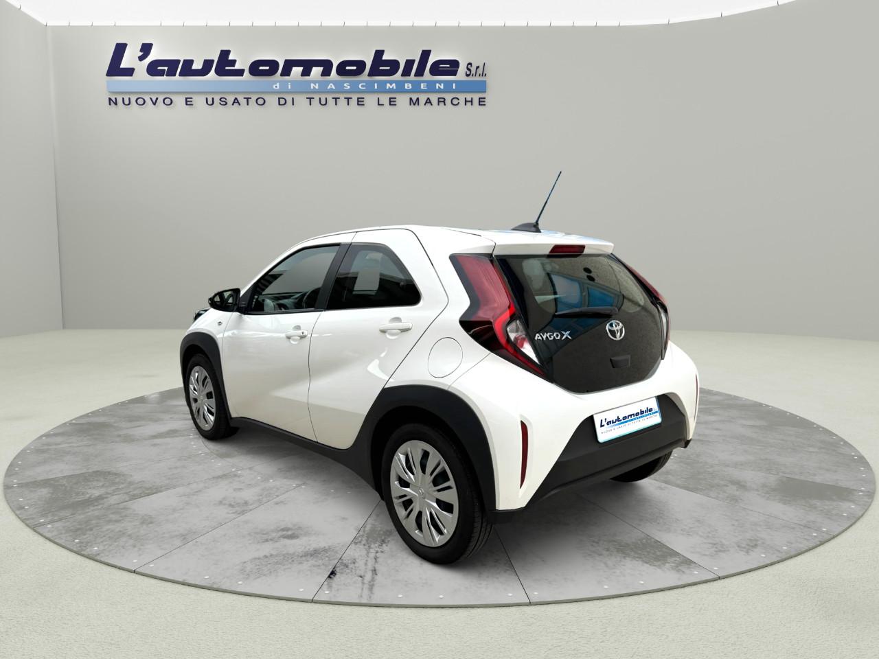 Toyota Aygo X 1.0 Active 72cv