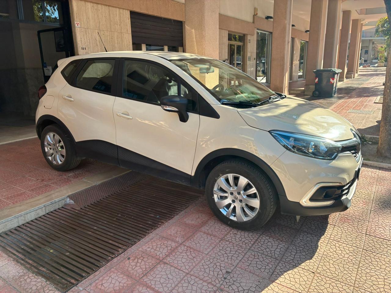 Renault Captur 1.5dCi Navi retro perfetta-2018